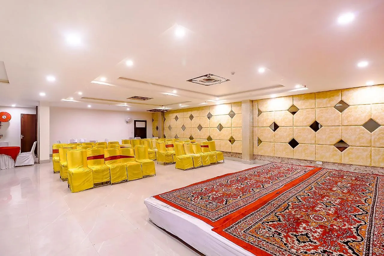 Hotel Fabhotel World Link Agra