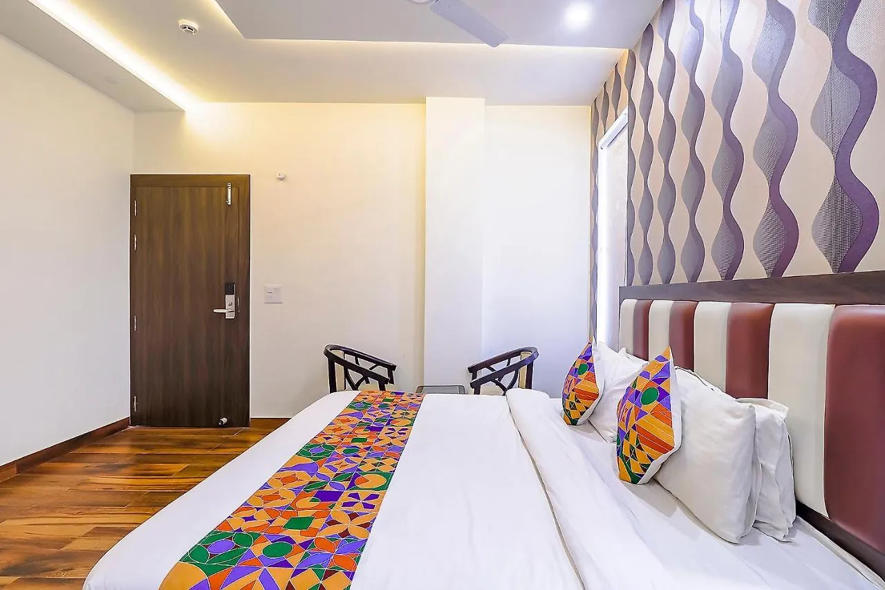 Fabhotel World Link Agra