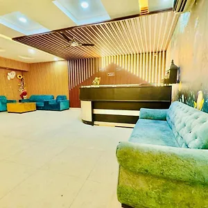 Grand The Near Delhi Airport Hotel New Delhi